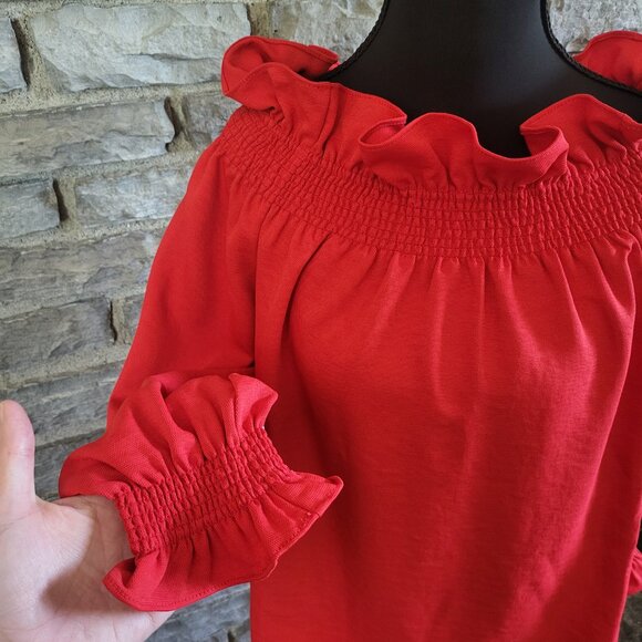 Tuckernuck Marguerite Off The Shoulder Blouse Red Smocked Ruffled Romantic Small - Picture 3 of 12